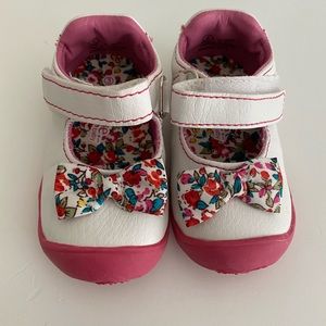 Baby shoes 🎀